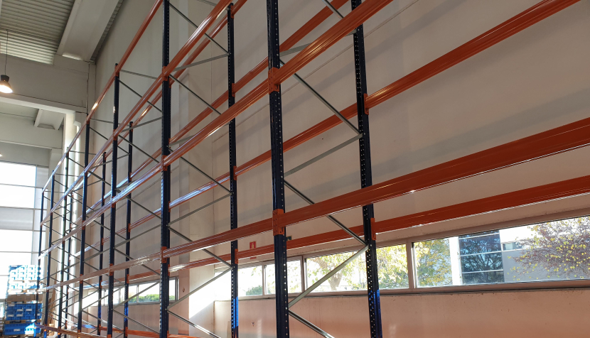 Imagen sobre el servicio de Estanterías industriales para naves