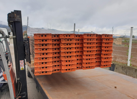 Imagen sobre el servicio de Traslados de estanterías industriales